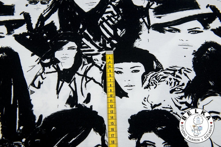 DZIANINA JERSEY CYFROWY TWARZE CZARNO BIAŁE-8787